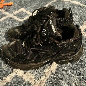 Balenciaga Runners “Black” 44/45
